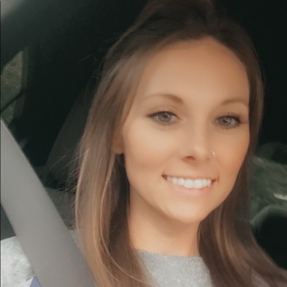 Meet your Posher, Mallory